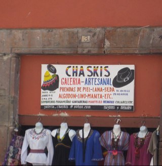 Somos una tienda artesanal ubicados en la calle de Juarez #15 tenemos todos tipo de ropa tipica de mexico y de otros paises . Estamos a tus ordenes! Followback.