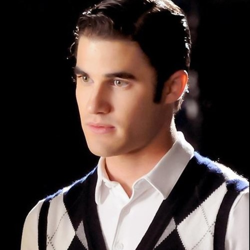 BowtiedPirate's profile picture. Blaine Anderson. Ex-Warbler. I'm gay. I like music, bowties and hair gel. I belong to @CocperAnderson. How can we help who we fall in love with? [free RP, 18+]