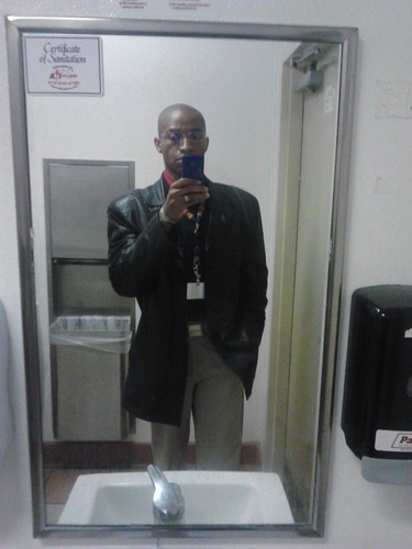 A very cool and laid back gentleman! I keep to myself! I'm not perfect! But I am a loving guy! Wanting new friendships!!!!