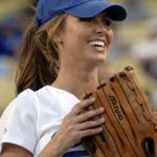 DiamondGrlProbs's profile picture. Im not a cleat chaser. I actually KNOW baseball. Die hard Cardinals fan.