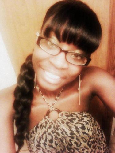 Bio? Bxtch Please.  |  Love: @Bad_Azz2011  | Thugg:  @ThugginItOut_ ; Bestie: @_HonorMyBeauty_  // #SENIOR Class Of 2O13 , [ 3 G's : Get Em , Got Em , GONE ] ♡