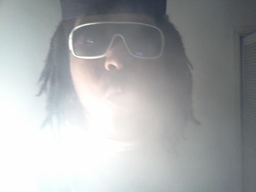 I got a dog name Roscoe....he cool az shit..... #cloud9eyez #teamMary #Steeler #Gamecocks #slimlogic sc: poppaxman1018 #Yuri