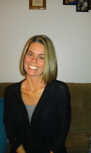 I am a mother of two wonderful children and am ready to start enjoying life again!!