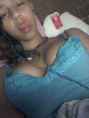 BaeBaeroman's profile picture. Sisters by chance... Friends by choice