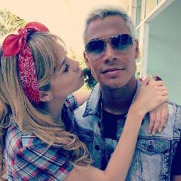 Para mim, vocês guardam a tudo que há de bom, me traz a paz dos anjos! I NEED YOU SOMIC ♥ 
@sophiaabrahao and @MicaelBorges_
