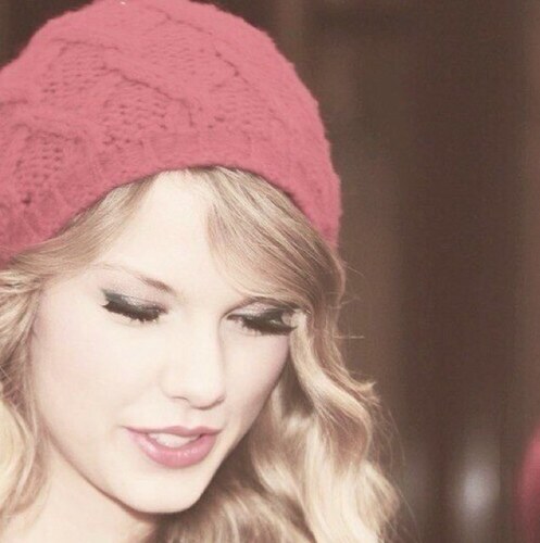 Backup account for @aMACEingSwiftie (: