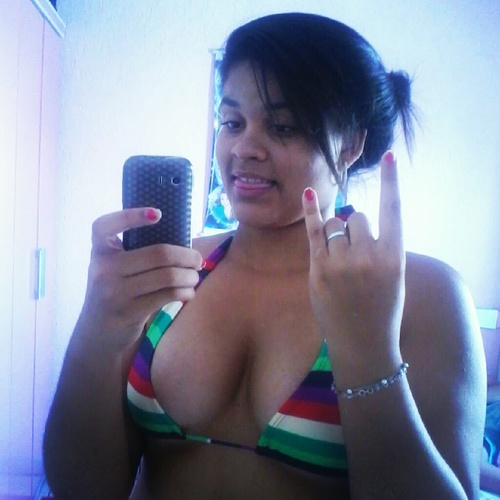 Meu Facebook : http://t.co/3PAuiQvL…
