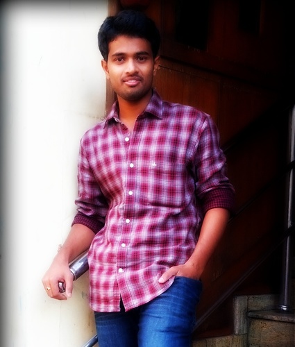 naveenpolireddi's profile picture. 