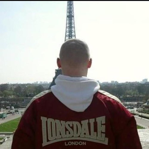 (Born 83) Scaff From East London Dad Of 1Beautiful girl xx COYI!!