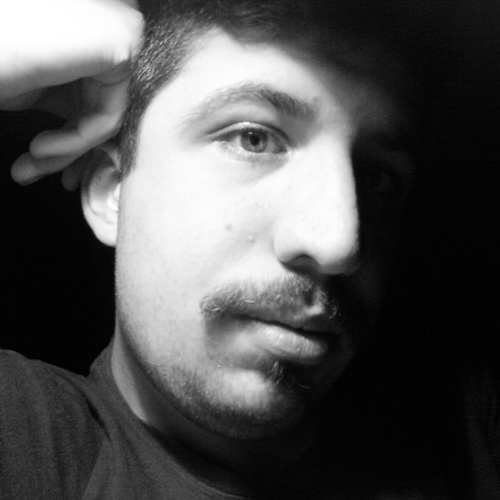 140 caratteri?? Il mio EGO non entra in una pagina...figurati in 160 caratteri!!!