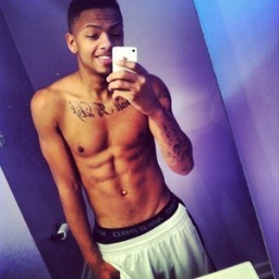 18. I FOLLOW BACK. I TWEET REAL SHIT DAT GHETTO NIGGAS CAN RELATE TO. #TeamGod #Dream #Virgo #SwagKingCole