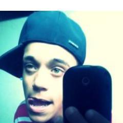 Ooooi *--* , Meeu nome  é LukiinhÁs  , Tenhõo  15  Aniinhõos ,  Sou  Humiilddê  ,Uum MalooqueiroO Natto ;3  Me Segue ?