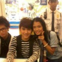 makristine9's profile picture. 