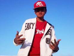 madi_rapcore's profile picture. MICROPHONE ON MY HEAD!!