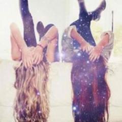 2 beste vriendinnetjes ♥ 
2 beheerders : Aleyna'Sharon ♥  
Follow = Follow Backk Bitches x 

Pingg Aleynaa : 29B2B4A4 ♥ 
Pingg Sharon :   27DEEE19 ♥