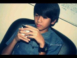 I'm fansbase Of Iqbaal Dhiafakhri from indonesia| always support her | Enjoy With #OwnA And #MinRY | Created : {27.12.12} | Join Us Soniq~