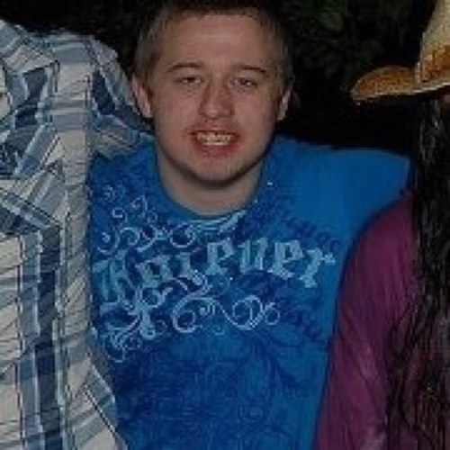 I play flanker for Westbury RFC.