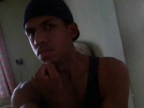eu sou um cara maneiro que gosta de quem mi gosta
