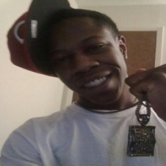 FOLOW ME N I FOLLOW BACK I'M ME, I DO ME,  #I'M ONNA PAPER CHSE