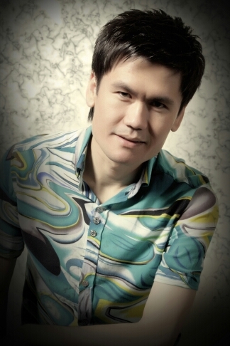 Oriat Dono boshlovchisi