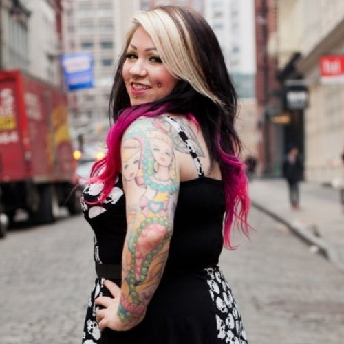 Fantasy Hairstylist, Princess, Barbie obsessed, tattooed girlie girl
and now Dimples from Hair Battle Spectacular Season 2