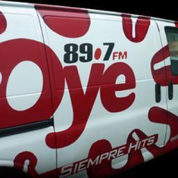 Somos un grupo de locos, que vamos recorriendo las calles de la ciudad para regalarte miles de premios a ti que OYES @oye897