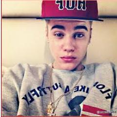 Hola Me Llamo Ckatalina Tengo 13 Años ,  Soy Fans De Justin Bieber! Looo Amooo ! Tengooo Los Ojitos Azules 1313 ! Haha!