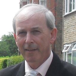 Hi My name is Richard, My online interests are in internet marketing through social media and blogs. I also have an addictive interest in guitar music