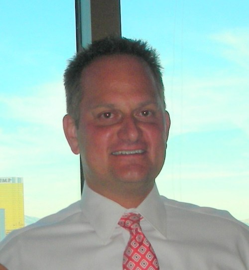 Biz Lawyer helping with VC finance, M&A, investment funds, tech licensing. Father of twins, air drummer, marathoner, gadget lover, fantasy football player.