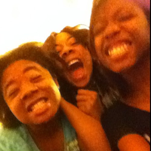 Invader_Livi's profile picture. ...i love dinosaurs because they go #RAWR Go follow my main hoe @Pooh_Bby_Jay if she dnt follow back she probly out for a run