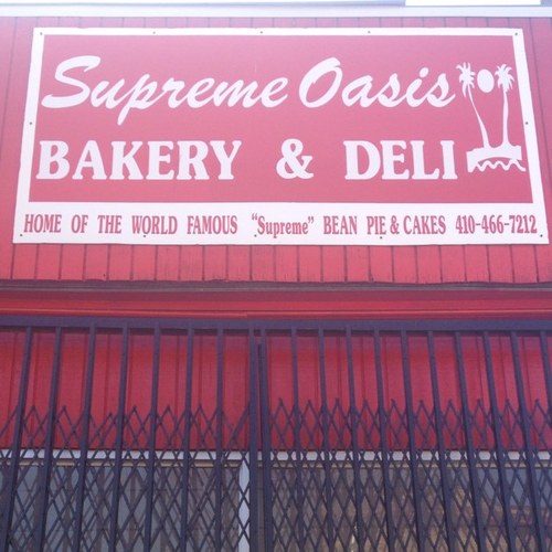 Come to Supreme Oasis for the best fresh food in town.