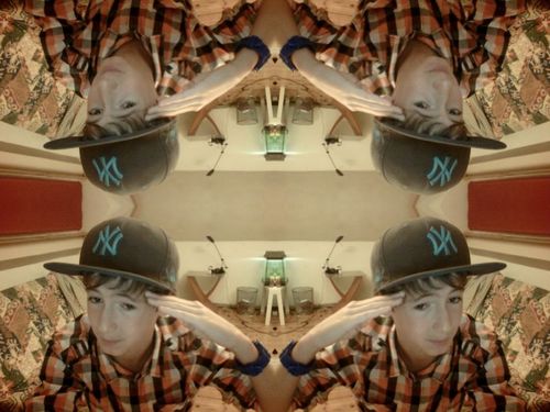 Nathan_H_078's profile picture. #kwart Israelisch en 1/8ste Indo # heey lief aapje , ik ben er altijd voor je Xx Naomi# RCD C1 # 13 jaar #TeamYs #TeamAlexx # mavo stek 1A # ♡