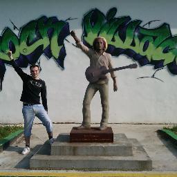 mikisflow's profile picture. 