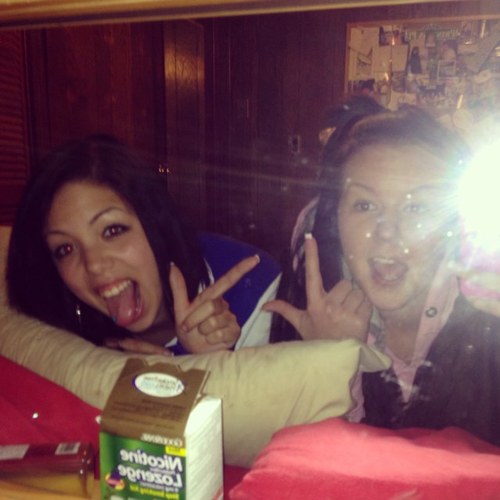 hillaryt121's profile picture. 