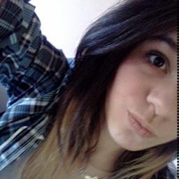 - & de repentte a vida vira do aveço & vse percebe qe o aveço eer o seu lado certto .. (: