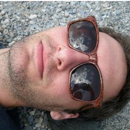 Mobile Team Lead @bv02. Bilingual. Amateur rock climber. Avid tech news reader.