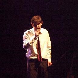 Auteur-Compositeur pour: ALBERT TANDEM
http://t.co/K4t0WRRo
LOUISA MAUER
http://t.co/ZROJdrqO
entre autres...