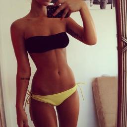 14 year old girl, Fitness and health inspiration!
WARNING: TRIGGERS! (I do not condone eating disorders,feel free to message me if you need someone to talk to)