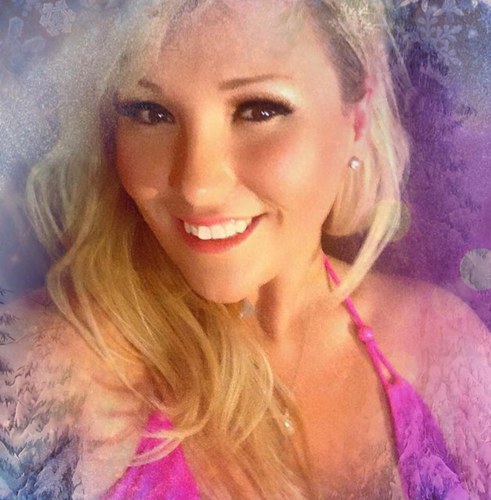 Obese2Awesome's profile picture. Join my adventure!! Going from Obese to Awesome is not easy Actress- Model - HIT Fitneess Bikini Team - HIT IT and GLAF - BOOM