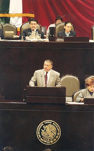 Amador Rodríguez Lozano. Es un político mexicano, que fue miembro del Partido Revolucionario Institucional, postulado por el cual fue Senador y Diputado Federal