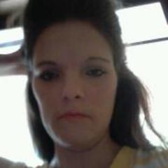 Love to go to the beach,love to tan,love to write poems, and i got a really good voice..and @BrunoMars.@Phil.and Jess are Sweethearts..