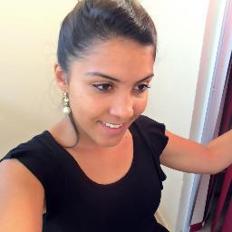 meu tudo, minha namorada,  ,minha alegria, minha menina, minha perfeição, sempre minha e de mais ninguem, run, eu te amo muitooooooo, @__mukka 
 aqui anw 3