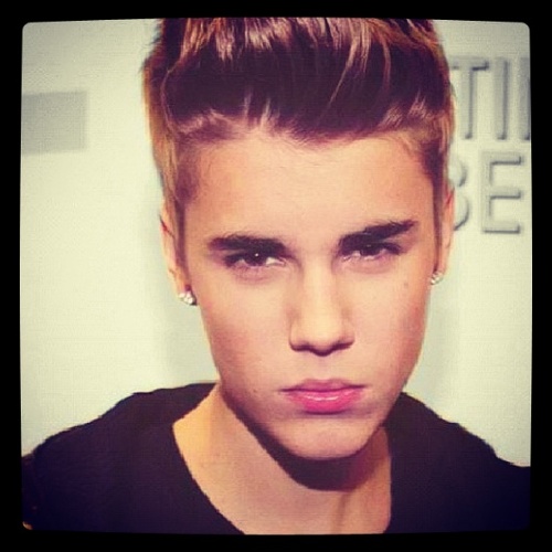 A dedicated Belieber representing LA. 3 Justin is my heart, & Fredo is my oreo lover. (: