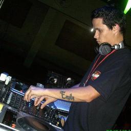 DJ NA EQUIPE ATLASSOM, PAI DA EMILY, http://t.co/XaavCEOc