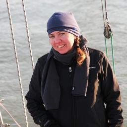 web/weather/sailing geek. Aiming to be the first woman to win the world's oldest solo ocean race. https://t.co/zEI24lWVWP kass.schmitt@gmail.com