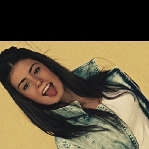 Naciste para ser real, no perfecta;