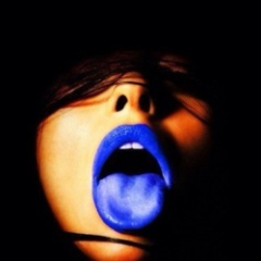 I love BVBand Falling n Reverse (and music like that) Ashley Purdy is gorgeous. Nuff Said.