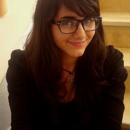geekette qui cherche à vivre une vie normale dans un monde anormal :)
