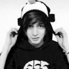 luvingSWS's profile picture. 17/bi/single/ i love sws (; the best band ever  @_im_danny_ is hella chill, glad were friends again bud ;)