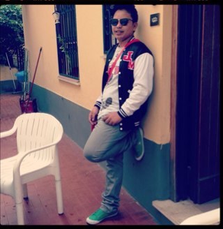 jakemaningat's profile picture. Kung dimo ko kayang tanggapin kung anu ako wag kanalang mag pa-asa!:)